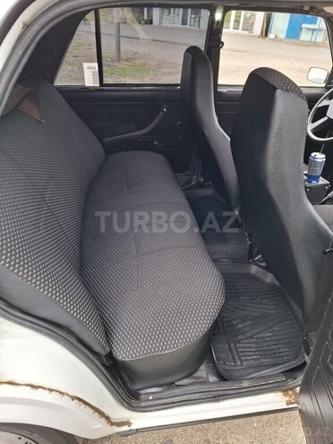 LADA (VAZ) 2107 2010, 28,095 km - 1.6 l - Astara