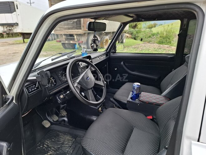 LADA (VAZ) 2107 2010, 28,095 km - 1.6 l - Astara
