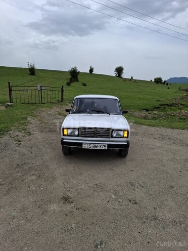 LADA (VAZ) 2107 2010, 28,095 km - 1.6 l - Astara