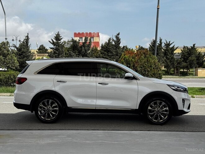 Kia Sorento-5