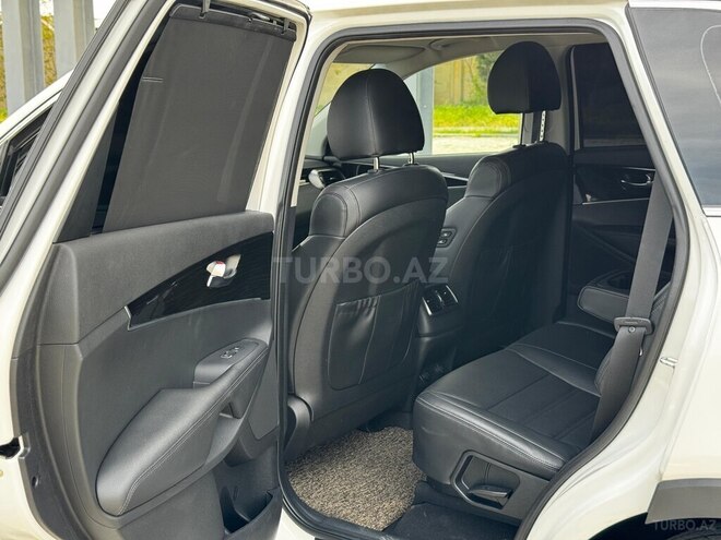 Kia Sorento-18