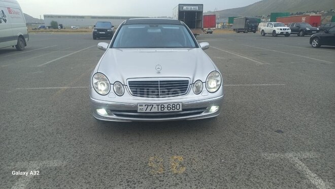 Mercedes E 220 d 2003, 277,000 km - 2.2 l - Bakı