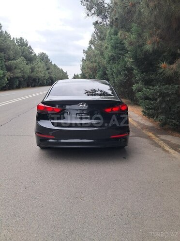 Hyundai Elantra 2018, 210,000 km - 2.0 l - Gəncə