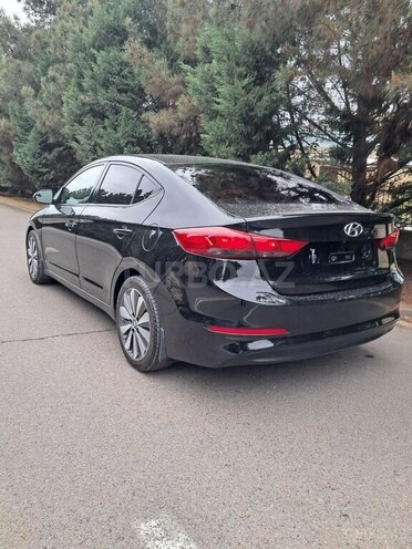 Hyundai Elantra 2018, 210,000 km - 2.0 l - Gəncə