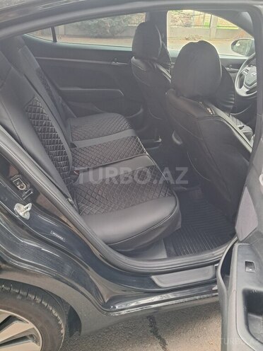 Hyundai Elantra 2018, 210,000 km - 2.0 l - Gəncə