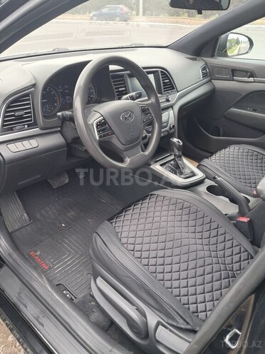 Hyundai Elantra 2018, 210,000 km - 2.0 l - Gəncə