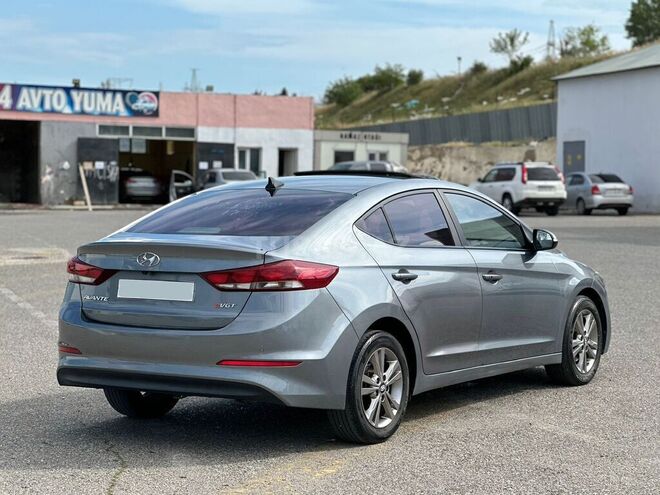 Hyundai Avante 2015, 162,025 km - 1.6 л - Bakı
