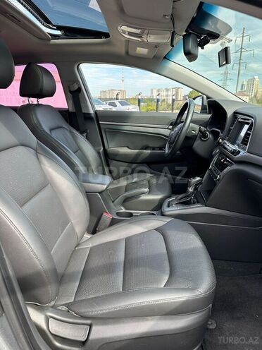 Hyundai Avante 2015, 162,025 km - 1.6 л - Bakı