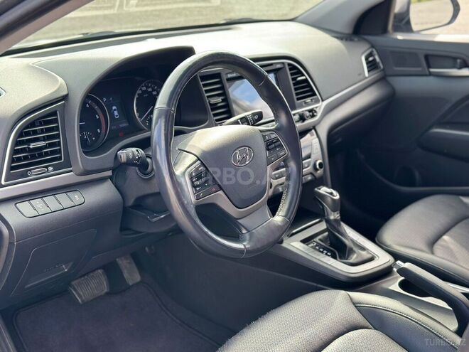 Hyundai Avante 2015, 162,025 km - 1.6 л - Bakı