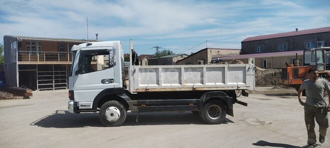 Mercedes Atego 815 2002, 696,410 km - 4.3 l - Bakı