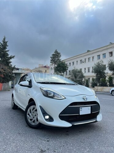Toyota Aqua 2018, 95,000 km - 1.5 l - Bakı