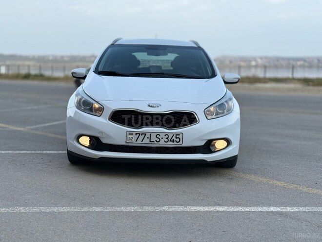 Kia Ceed 2013, 210,000 km - 1.6 l - Bakı