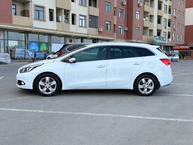 Kia Ceed 2013, 210,000 km - 1.6 l - Bakı