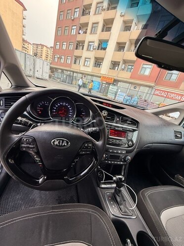 Kia Ceed 2013, 210,000 km - 1.6 l - Bakı
