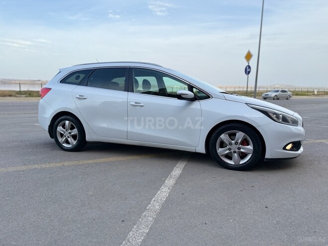 Kia Ceed 2013, 210,000 km - 1.6 l - Bakı