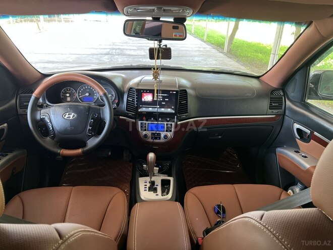 Hyundai Santa Fe-7