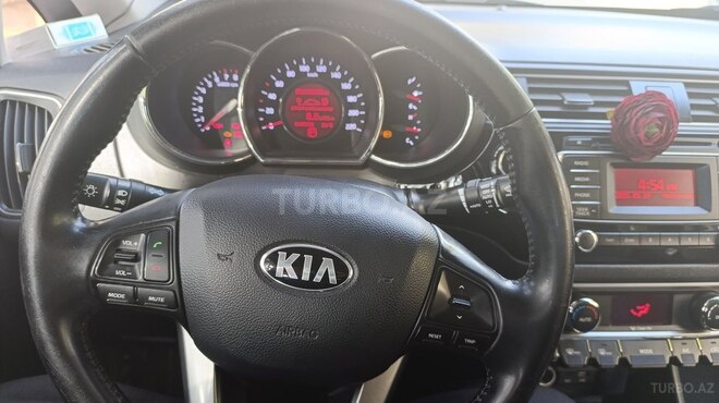 Kia Rio 2015, 150,000 km - 1.4 l - Bakı