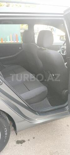 Toyota Corolla 2006, 305,000 km - 1.4 l - Bakı