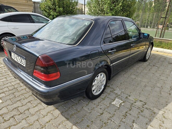Mercedes C 200 1997, 244,122 km - 2.0 l - Bakı