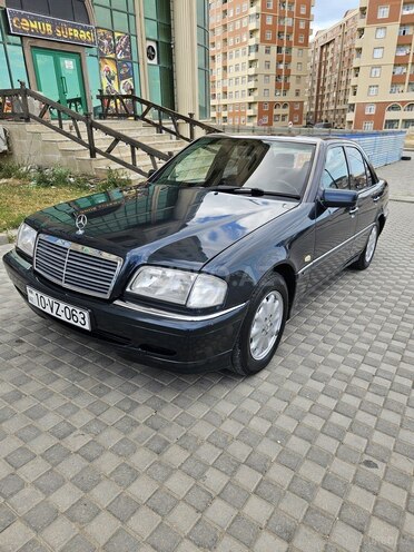 Mercedes C 200 1997, 244,122 km - 2.0 l - Bakı