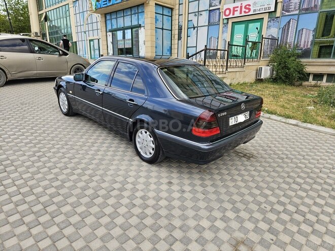 Mercedes C 200 1997, 244,122 km - 2.0 l - Bakı