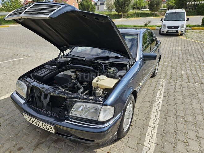 Mercedes C 200 1997, 244,122 km - 2.0 l - Bakı