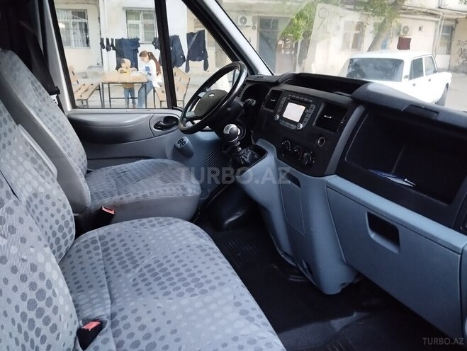 Ford Transit 2009, 236,000 km - 2.2 л - Bakı