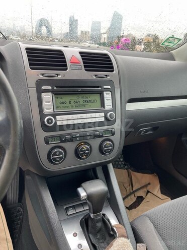 Volkswagen Golf 2007, 176,000 km - 1.6 l - Bakı