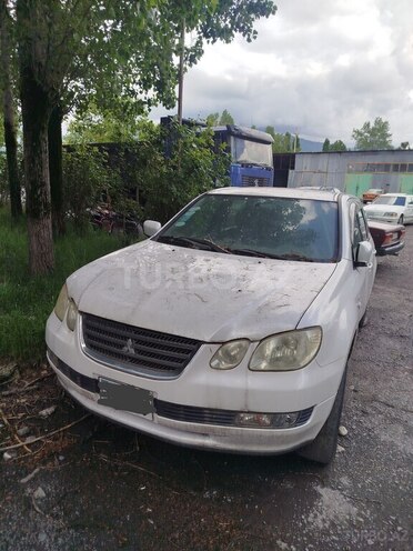 Mitsubishi Airtrek 2002, 314,231 km - 2.4 l - İsmayıllı