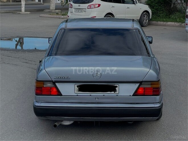Mercedes E 200 1992, 280,000 km - 2.0 l - Bakı