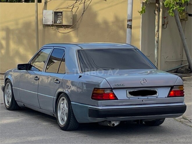 Mercedes E 200 1992, 280,000 km - 2.0 l - Bakı