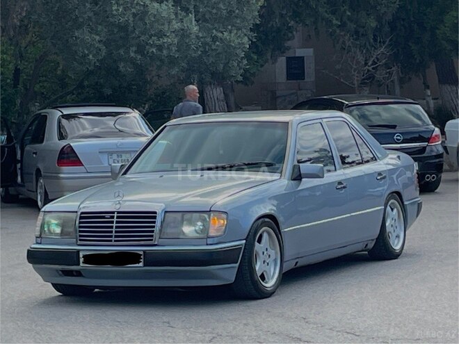 Mercedes E 200 1992, 280,000 km - 2.0 l - Bakı