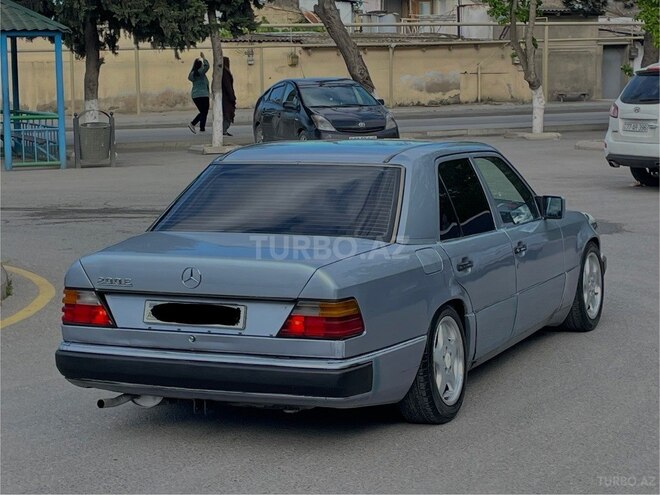 Mercedes E 200 1992, 280,000 km - 2.0 l - Bakı