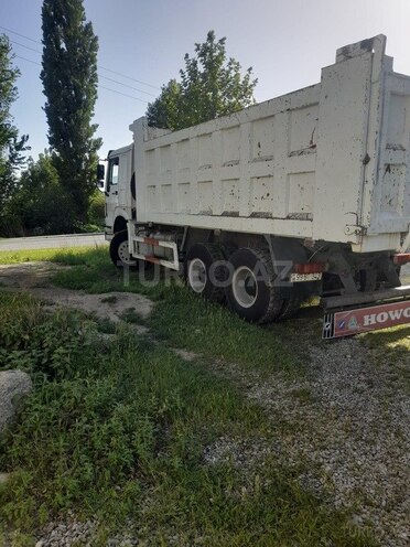 HOWO Sinotruk 2012, 320,000 km - 9.7 l - Bərdə