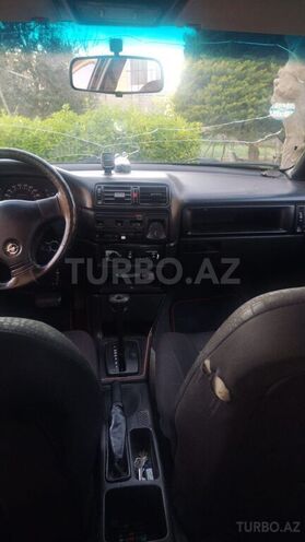 Opel Vectra 1990, 348,000 km - 2.0 l - Bakı