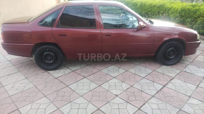 Opel Vectra 1990, 348,000 km - 2.0 l - Bakı