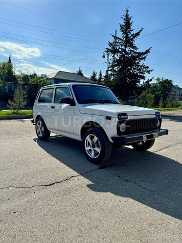 LADA (VAZ) Niva 2024, 9,700 km - 1.7 l - Quba