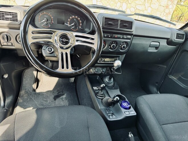 LADA (VAZ) Niva 2024, 9,700 km - 1.7 l - Quba