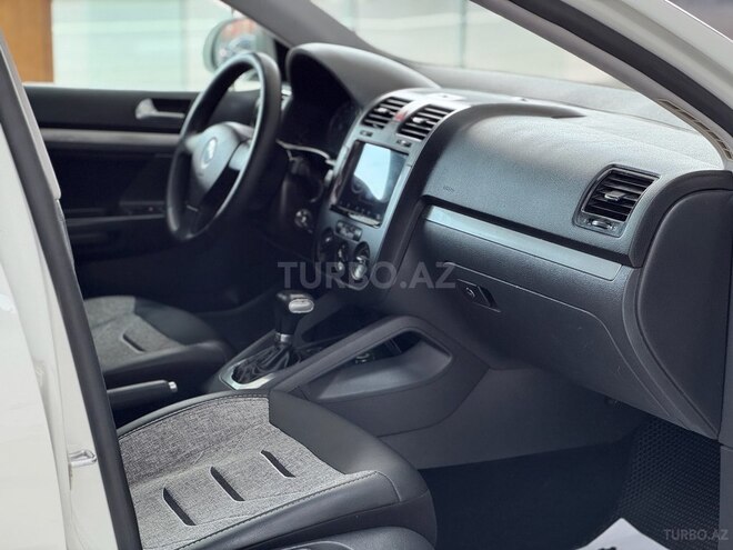 Volkswagen Jetta 2006, 197,000 km - 2.5 l - Bakı