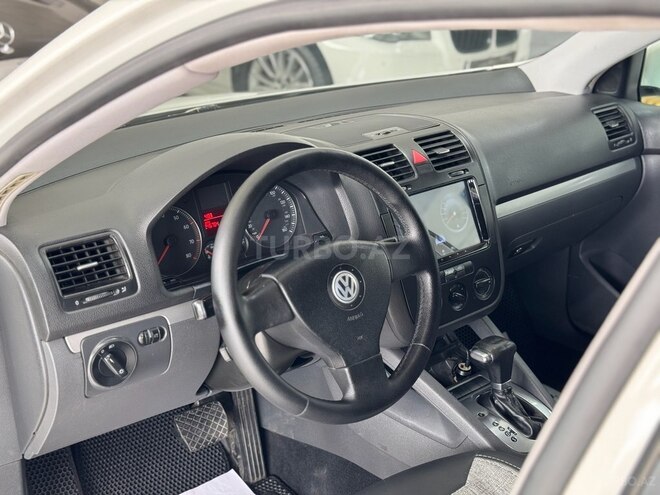 Volkswagen Jetta 2006, 197,000 km - 2.5 l - Bakı