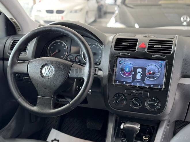 Volkswagen Jetta 2006, 197,000 km - 2.5 l - Bakı