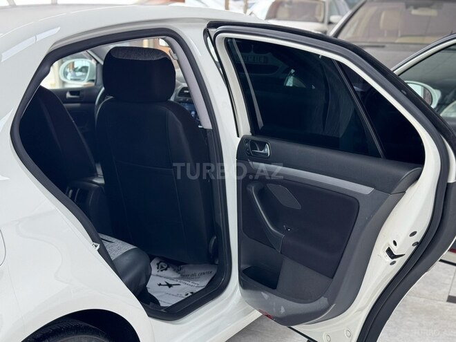 Volkswagen Jetta 2006, 197,000 km - 2.5 l - Bakı