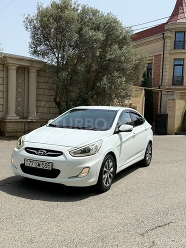 Hyundai Accent 2013, 238,553 km - 1.6 l - Bakı