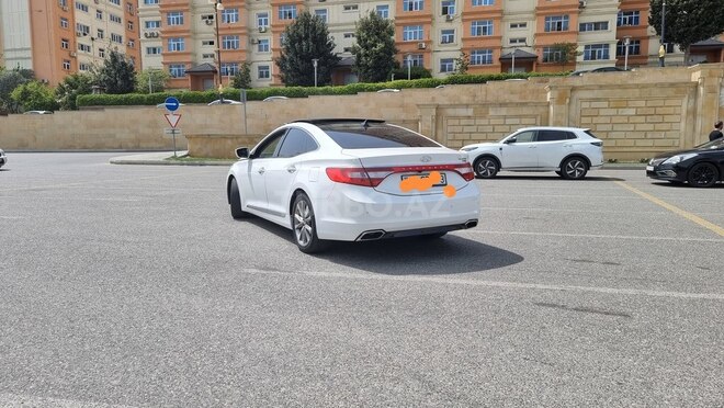 Hyundai Grandeur 2015, 183,455 km - 2.2 l - Bakı