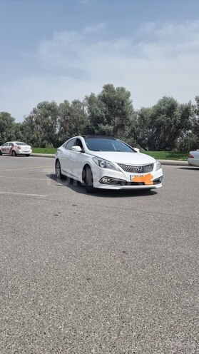 Hyundai Grandeur 2015, 183,455 km - 2.2 l - Bakı