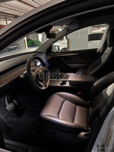 Tesla Model Y 2024, 280 km - 0.0 l - Bakı