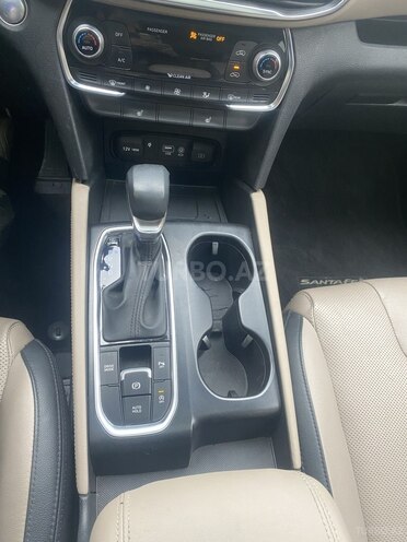 Hyundai Santa Fe 2019, 133,000 km - 2.0 л - Gəncə