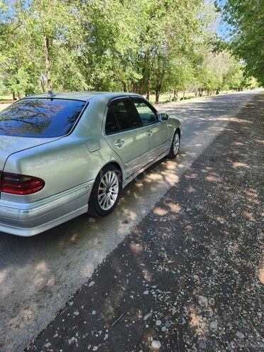 Mercedes E 240 1998, 463,111 km - 2.4 l - Şəmkir