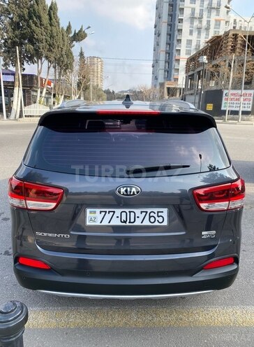Kia Sorento-9