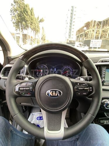 Kia Sorento-10